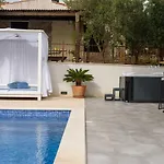Willa Luxury -heated Pool -jacuzzi *