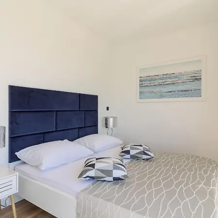 Luxury -heated Pool -jacuzzi * טרוגיר