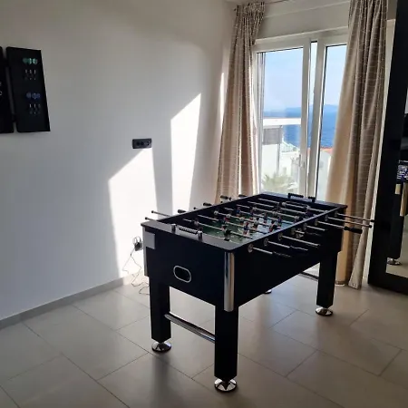 Luxury -heated Pool -jacuzzi