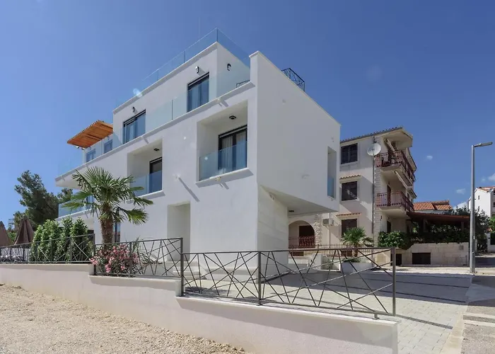 Luxury -heated Pool -jacuzzi Villa Trogir