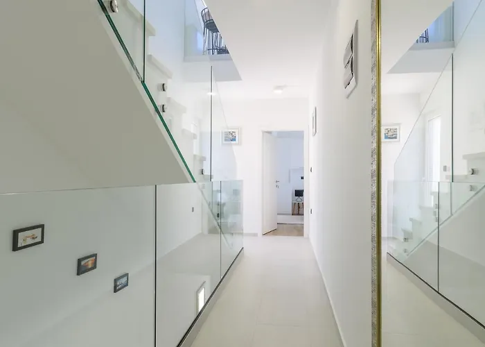 Luxury -heated Pool -jacuzzi Trogir