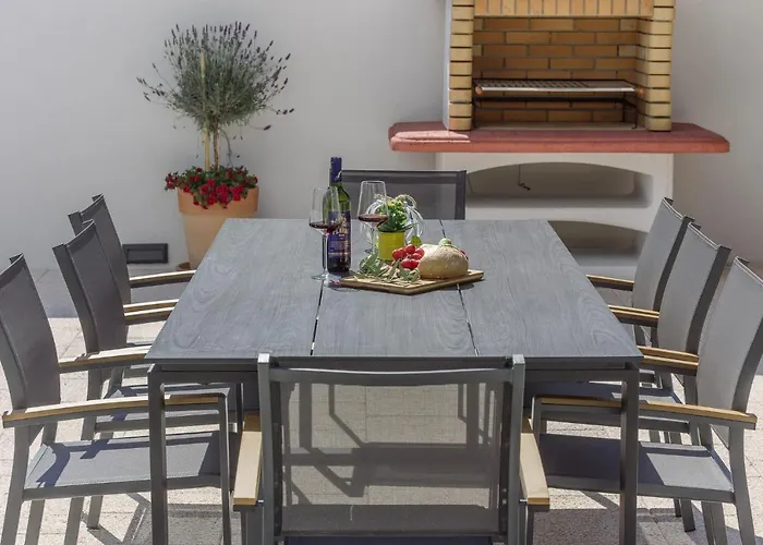 Luxury -heated Pool -jacuzzi *