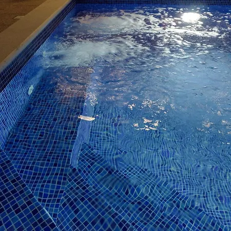 Вілла Luxury -heated Pool -jacuzzi