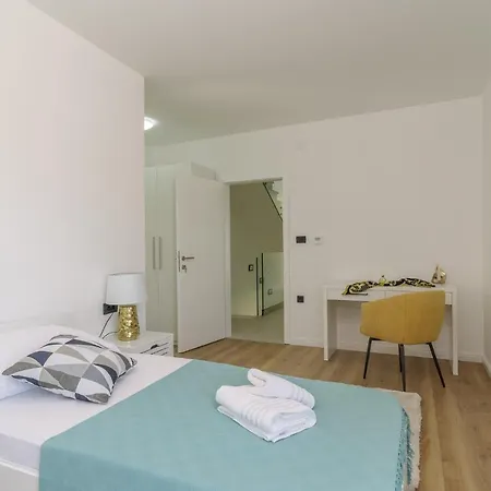 Luxury -heated Pool -jacuzzi Villa Trogir