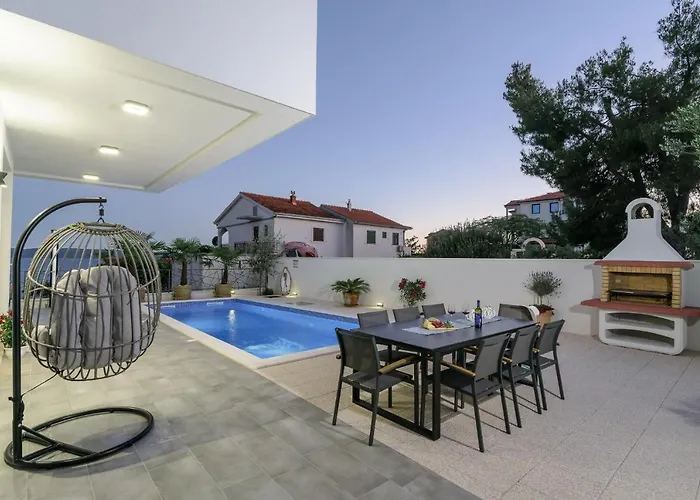 Luxury -heated Pool -jacuzzi Villa Trogir