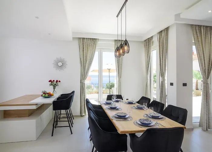 Luxury -heated Pool -jacuzzi Villa Trogir