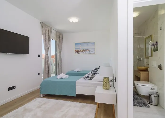 Luxury -heated Pool -jacuzzi Villa *